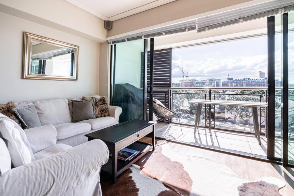 Luxury Waterfront Nest Above Viaduct Harbour Διαμέρισμα Όκλαντ Εξωτερικό φωτογραφία